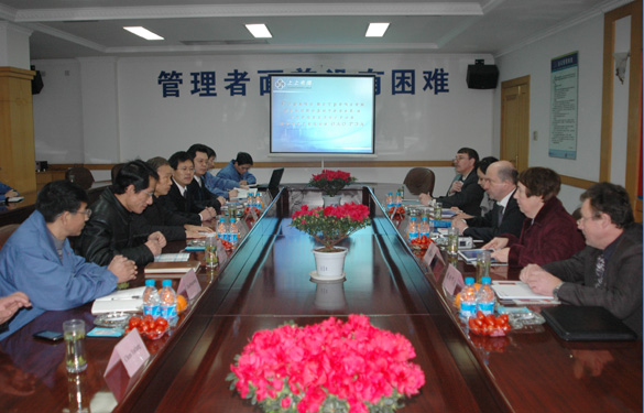 俄羅斯核動(dòng)力康采恩股份公司領(lǐng)導一行來(lái)江蘇上上電纜集團參觀(guān)訪(fǎng)問(wèn)